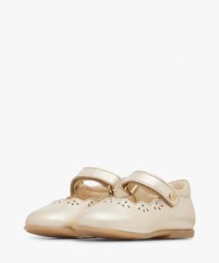 Rivercast.shopf23dd8bd05 3