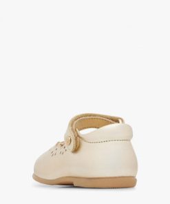 Rivercast.shopf23dd8bd05 4